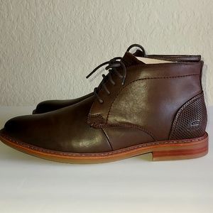 Skechers chukka boots brown size 10.5